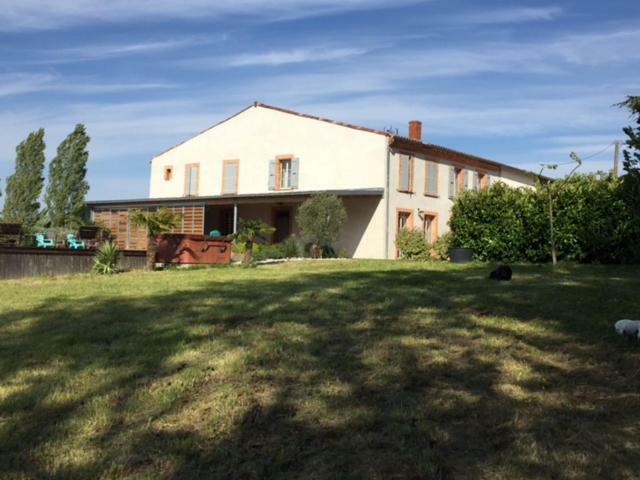 Domaine En Castanet Bed and Breakfast Caraman Exteriör bild